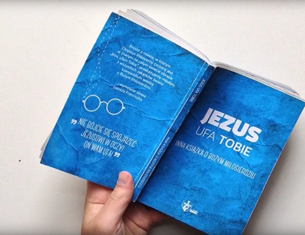 Co zrobić, żeby religijna książka dla młodzieży nie była nudna? Oddaj ją w nasze ręce! / DAYENU DESIGN CHRZEŚCIJAŃSKI 